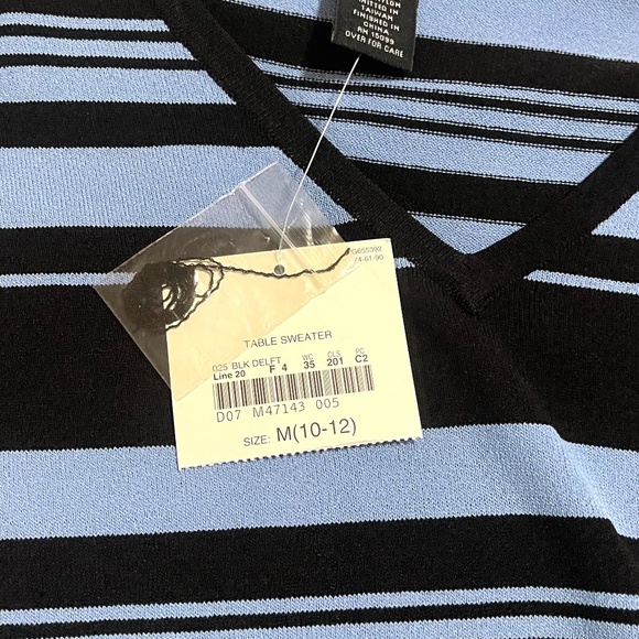 Women's 2 piece Dress. - Size M - NEW ITEM - Picture 7 of 7